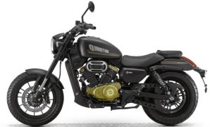 QJ Motor SRV 250 AMT — Motor Cruiser 250cc Matic Rasa Manual, Santai tapi Tetap Gagah QJ Motor SRV 250 AMT — Motor Cruiser 250cc Matic Rasa Manual, Santai tapi Tetap Gagah!