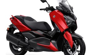 Yamaha XMAX 250 2025 Luxury Red — Skutik Bongsor Paling Mewah dan Mencolok di Jalanan Yamaha XMAX 250 2025 Luxury Red — Skutik Bongsor Paling Mewah dan Mencolok di Jalanan!