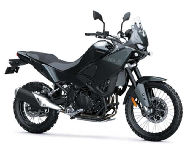 Review Kawasaki KLE 500 2026, Motor Adventure Jepang Murah dengan Performa Touring yang Sulit Ditandingi