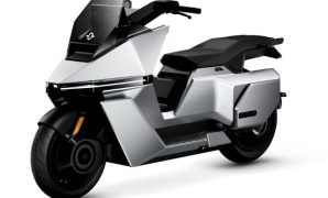 Review OMO X Smart, Motor Listrik Futuristik dengan Jarak Tempuh 260 Km dan Suspensi Double Wishbone Review OMO X Smart, Motor Listrik Futuristik dengan Jarak Tempuh 260 Km dan Suspensi Double Wishbone
